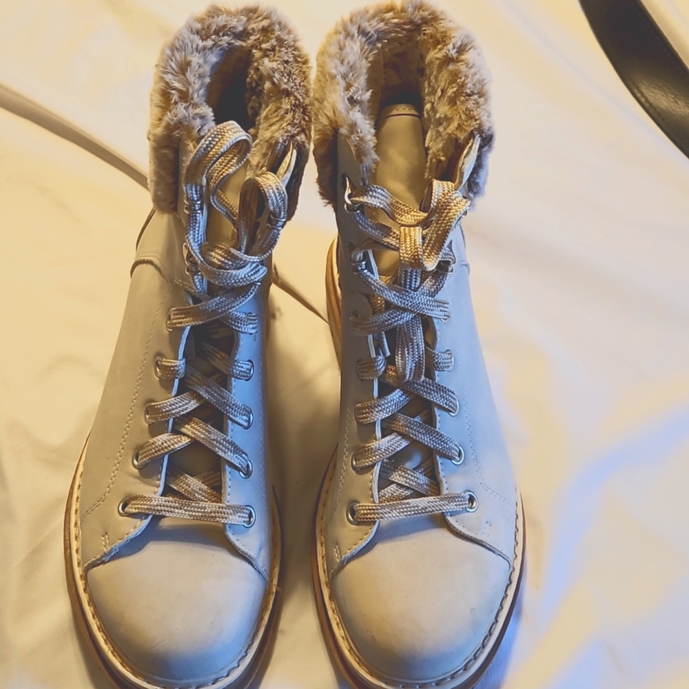 Boots Time and Tru boots with fur around  ankle